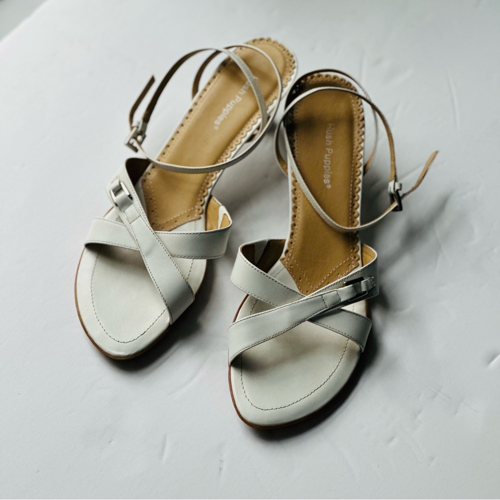 Hush Puppies White Leather Sandals 7M – Criss Cross Straps, Kitten Heel